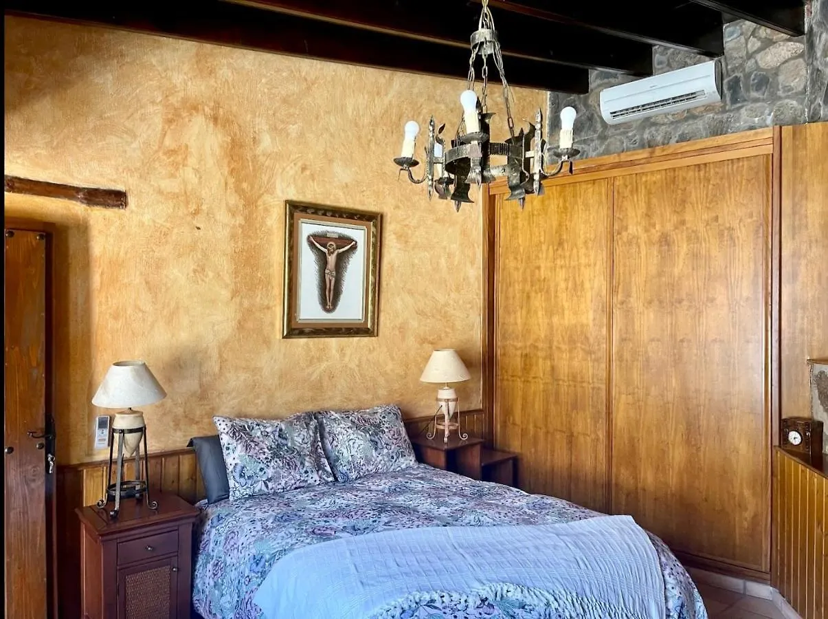 casa rural LA LIMERA con piscina privada Santa Lucía